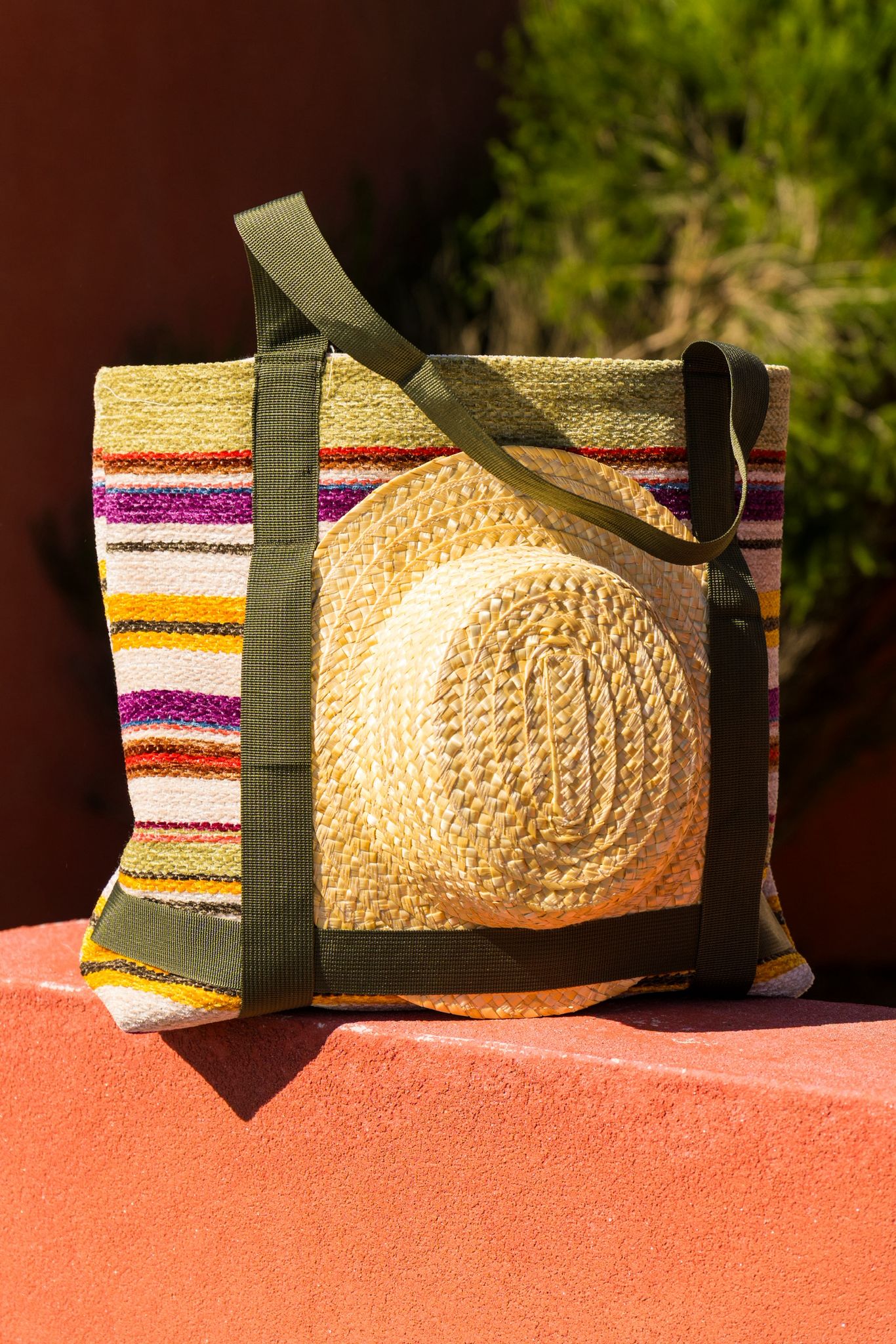 Bolsa Coral — com chapéu